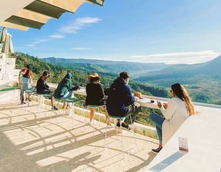 cafe pemandangan gunung batur